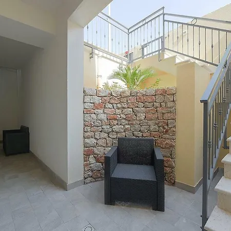 Casa Francesco *